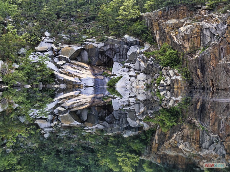 Flat Ledge Reflection #5